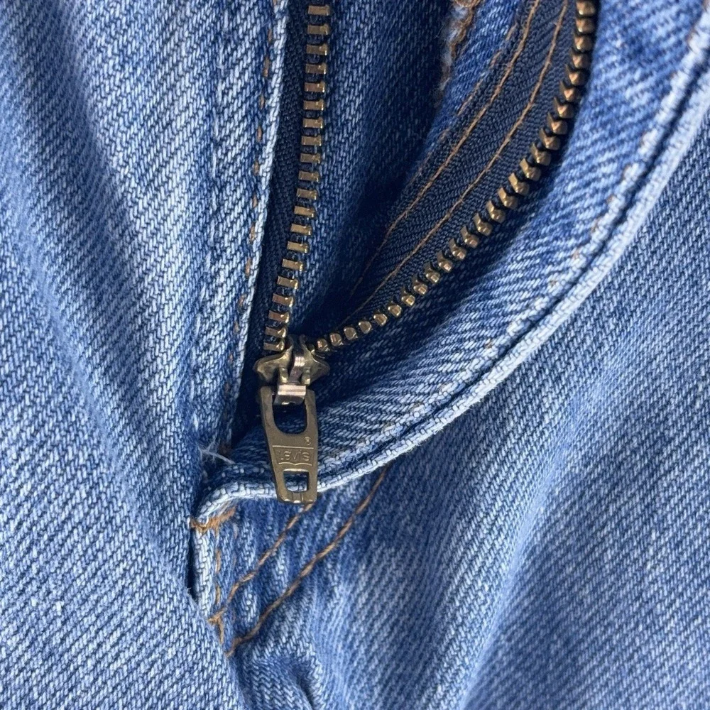 Vintage Levi's 505‎ Jeans Mens Size 33x34 Blue Denim USA Made 90s Classic